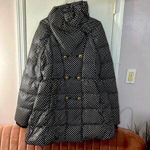 Juicy couture black & white coat.Size L- true to size. Worn several times only.